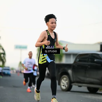 Runner Photo 7908787