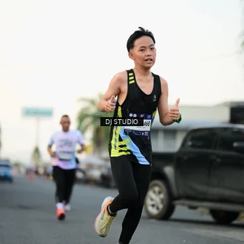 Runner Photo 7908793