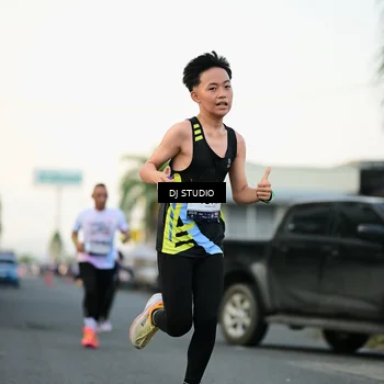 Runner Photo 7908794
