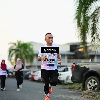 Runner Photo 7908807