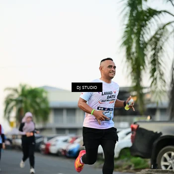 Runner Photo 7908813
