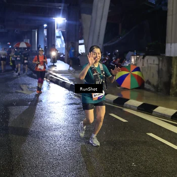 Runner Photo 7908847