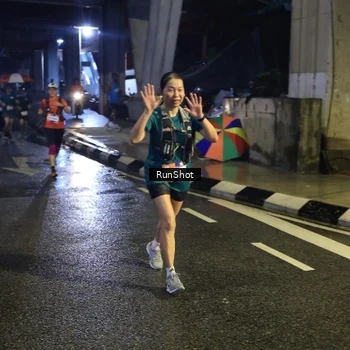 Runner Photo 7908857