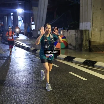 Runner Photo 7908860