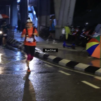 Runner Photo 7908872