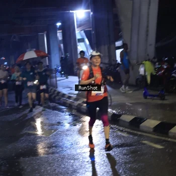 Runner Photo 7908881