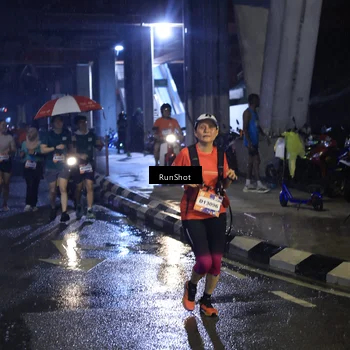 Runner Photo 7908885
