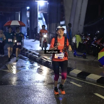 Runner Photo 7908894