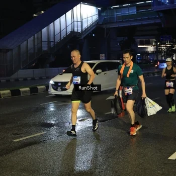 Runner Photo 7908918