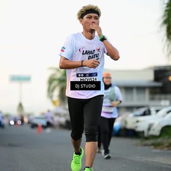 Runner Photo 7909007