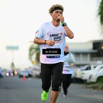 Runner Photo 7909012