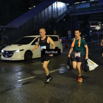 Runner Photo 7909022