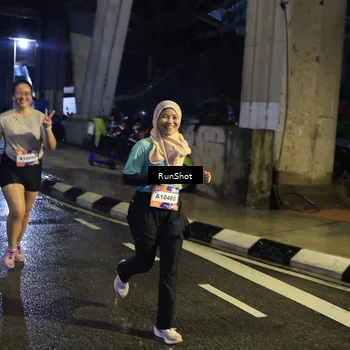 Runner Photo 7909047