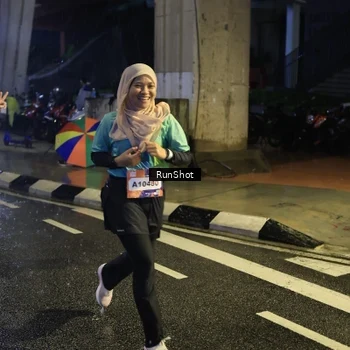 Runner Photo 7909058
