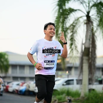 Runner Photo 7909082