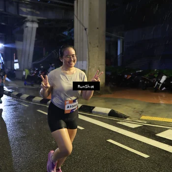 Runner Photo 7909100