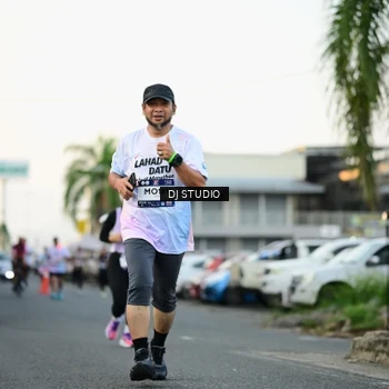 Runner Photo 7909107