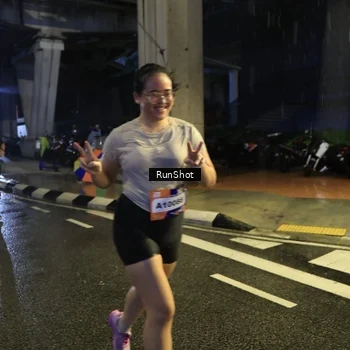 Runner Photo 7909109