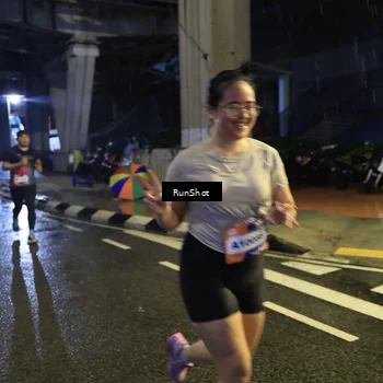 Runner Photo 7909110