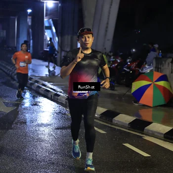 Runner Photo 7909128
