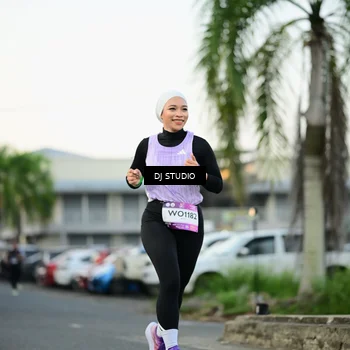 Runner Photo 7909136