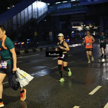 Runner Photo 7909140