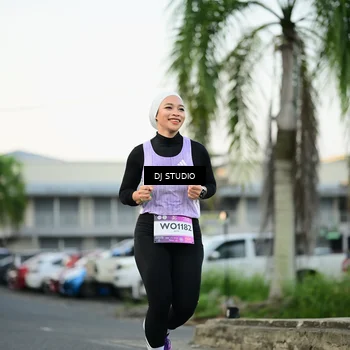 Runner Photo 7909141