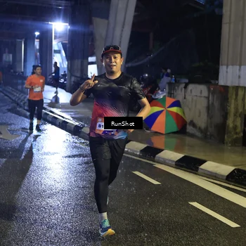 Runner Photo 7909146