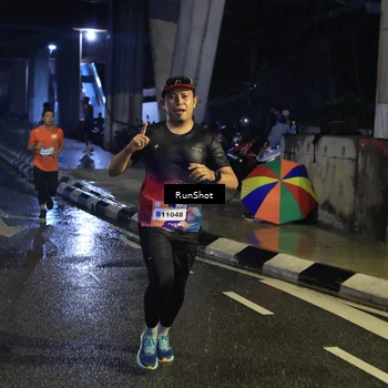 Runner Photo 7909154
