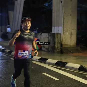Runner Photo 7909161