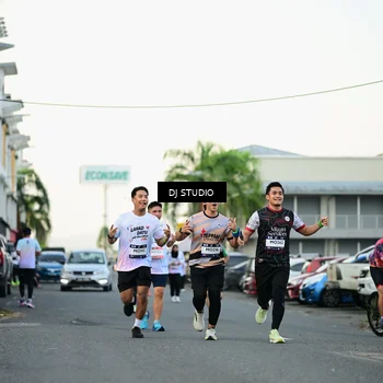 Runner Photo 7909170