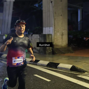 Runner Photo 7909171