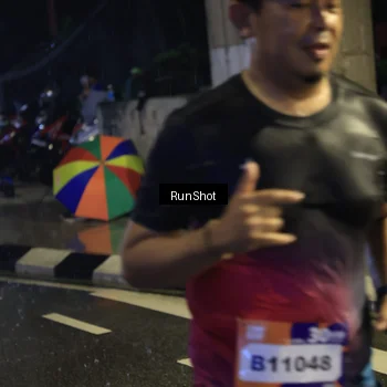 Runner Photo 7909175