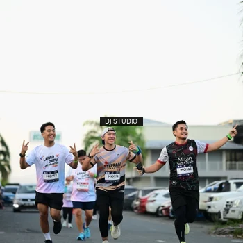 Runner Photo 7909187