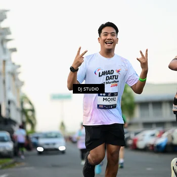 Runner Photo 7909217