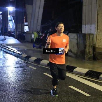 Runner Photo 7909220