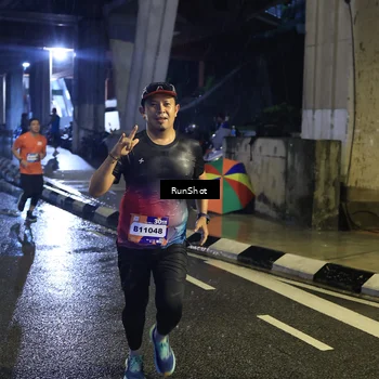 Runner Photo 7909223