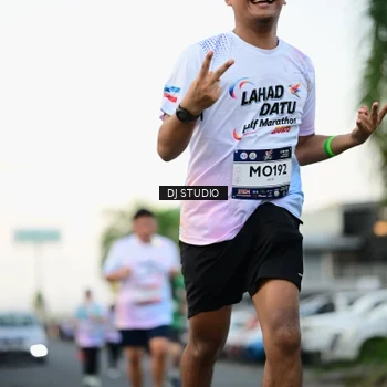 Runner Photo 7909230