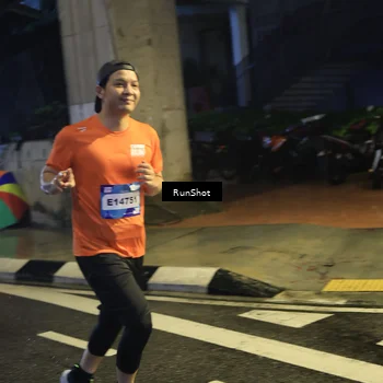 Runner Photo 7909237