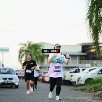 Runner Photo 7909250
