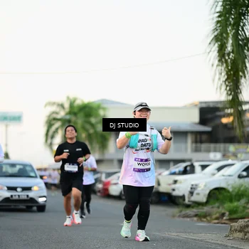 Runner Photo 7909252