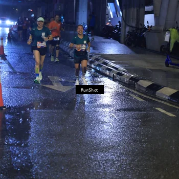Runner Photo 7909256