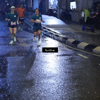 Runner Photo 7909266