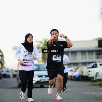 Runner Photo 7909270