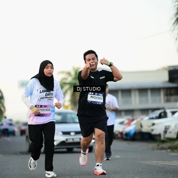 Runner Photo 7909274