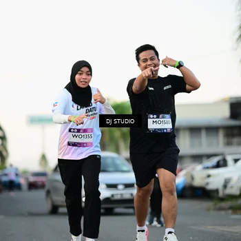 Runner Photo 7909279