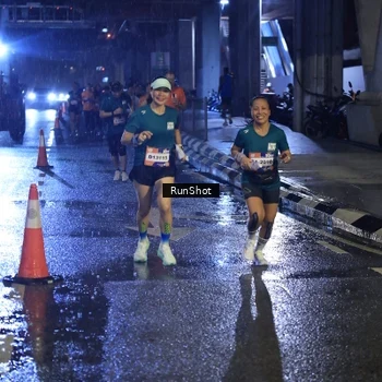 Runner Photo 7909280