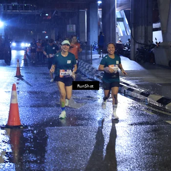 Runner Photo 7909285