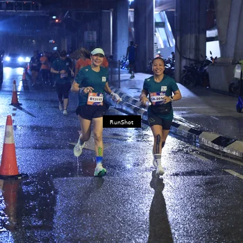 Runner Photo 7909288