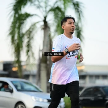 Runner Photo 7909300